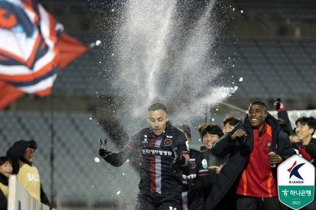'바사니 결승골' 부천, 수원FC 1-0 격파…승강 PO 기선제압