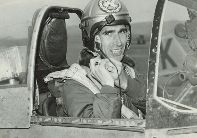 한국 전쟁고아의 아버지 美 공군대령 딘 헤스 출생 [김정한의 역사&오늘]