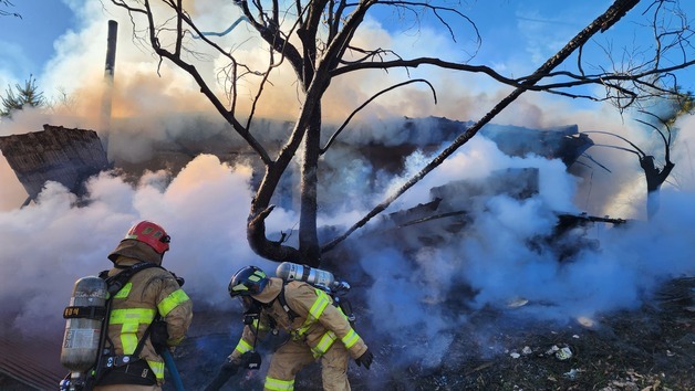 태안 단독 주택서 불…70대 여성 자력 탈출