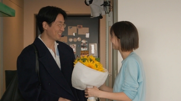 '신혼' 마이큐, ♥김나영 사랑꾼 등극…"끝나지 않는 여행 같아"