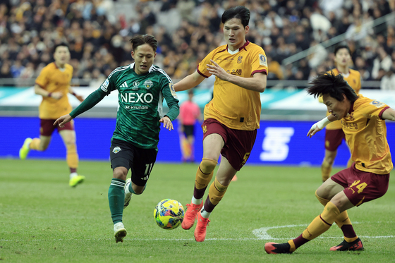 광주 수비 흔드는 이승우