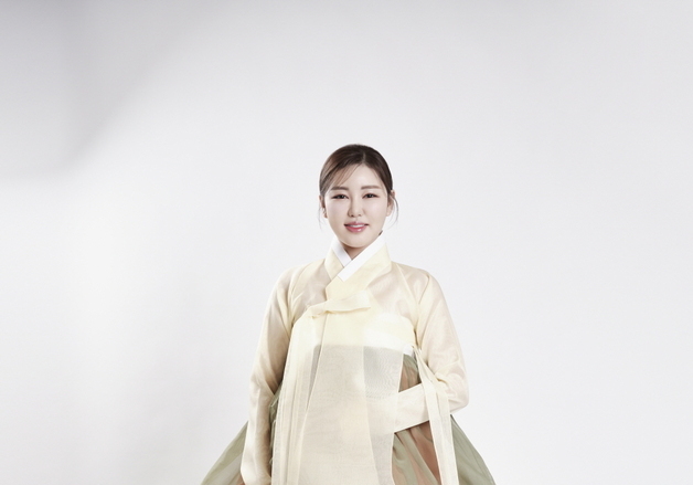 송가인, K-트로트 감동 전한다…"뜻 몰라도 절절" 해외 반응 조명