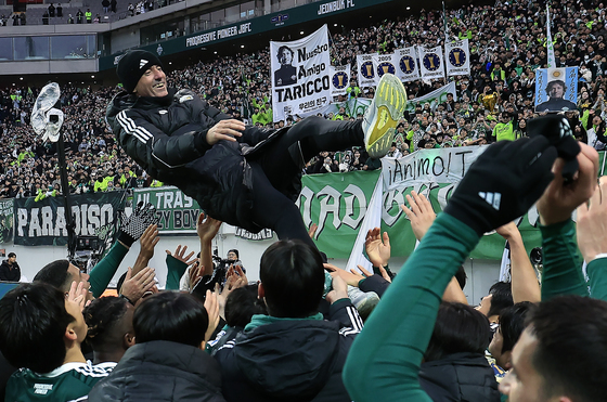 전북 박진섭 "타노스는 한국을 정말 사랑하고 존중한 코치"