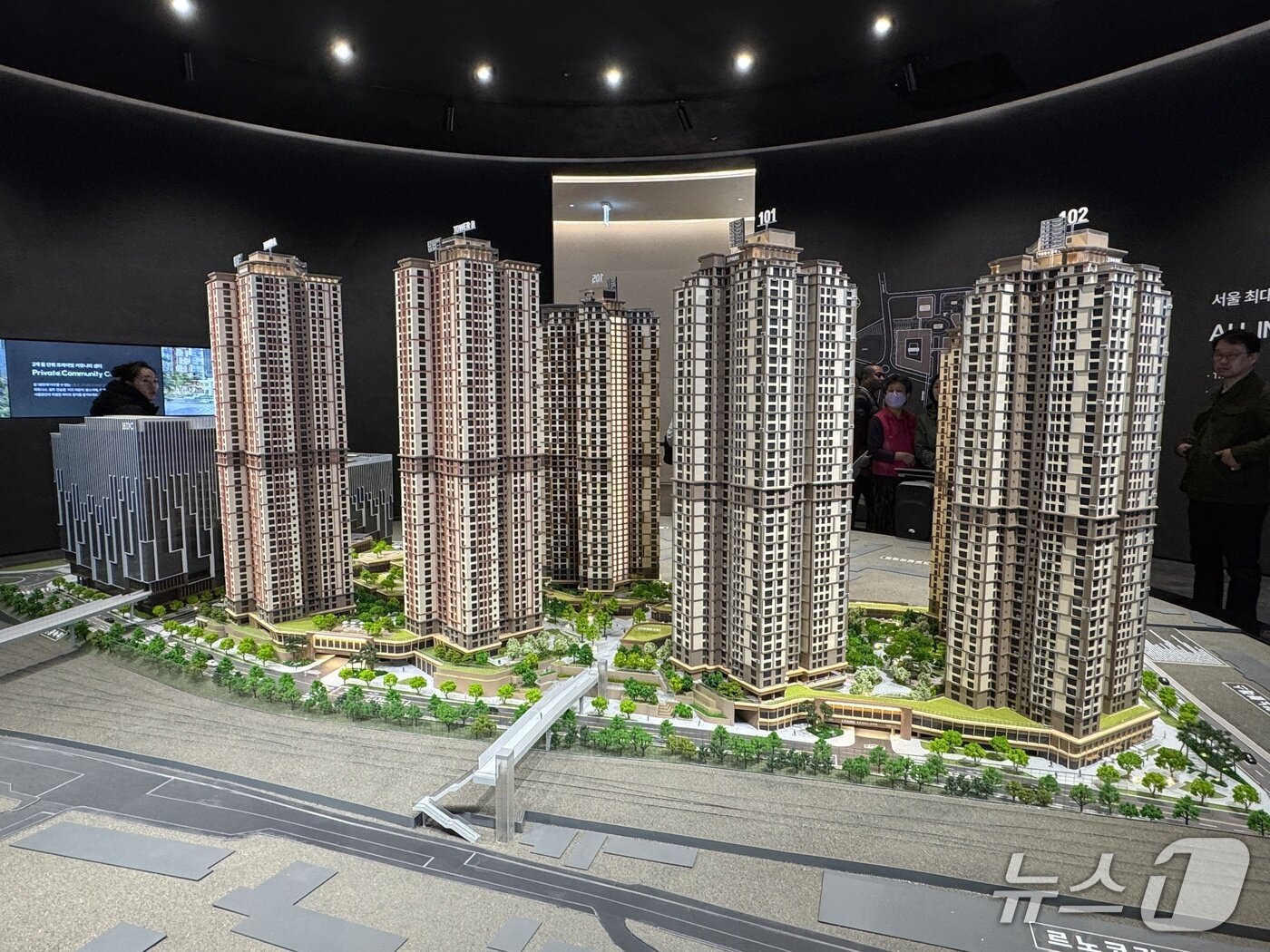 본문 이미지 - 서울원 아이파크 견본주택.뉴스1 ⓒ News1