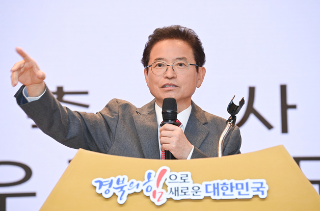 박정희 동상 1주년…경북도 “정신 계승해 대한민국 다시 뛴다”