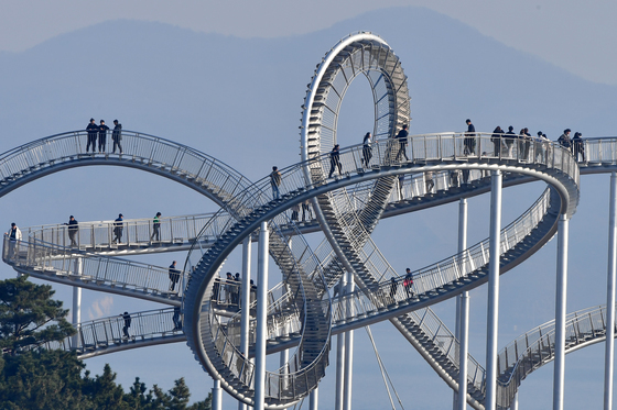 포근한 대설(大雪) 즐기는 관광객들