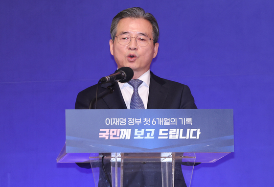 김용범 "해외투자 활성화돼 환율 부담 도드라져 보여…시장과 소통"