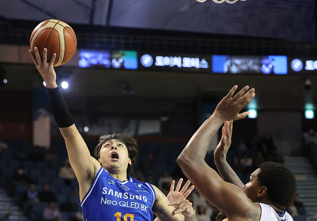 구탕, 빠른 스피드로 득점