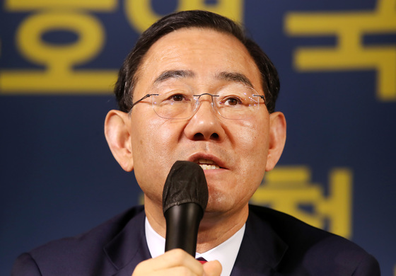 주호영, 대구시장 출마설에 "어느 정도 준비했다…내년 초 결정"