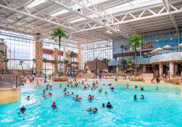 롯데워터파크, 겨울시즌 맞아 13일부터 물놀이·썰매 상시 운영