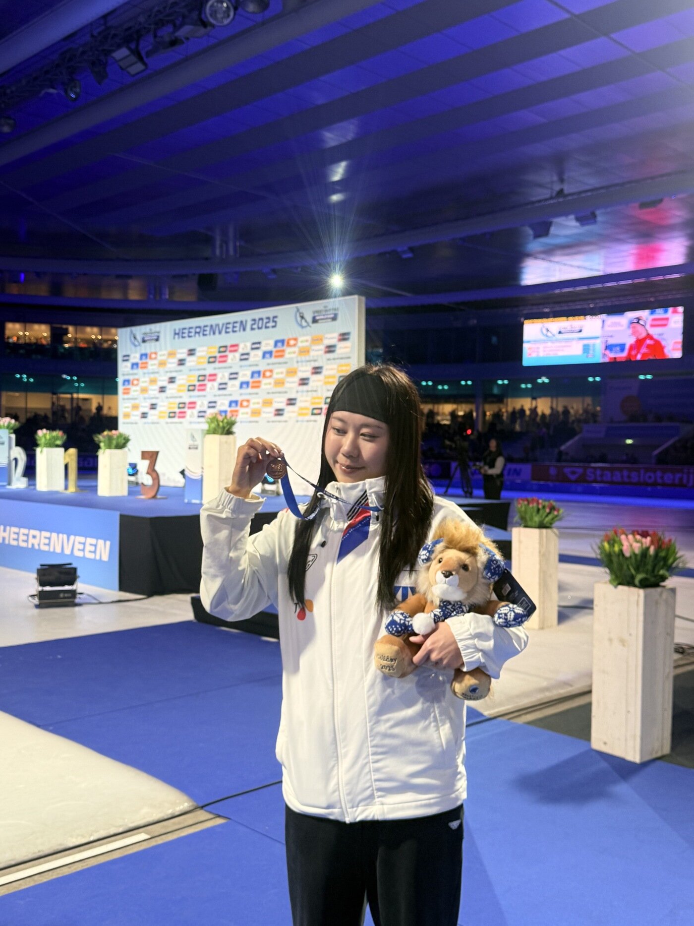 본문 이미지 - 박지우가 8일&#40;한국시간&#41; 열린 2025-26 ISU 스피드스케이팅 월드컵 3차 대회 여자 매스스타트에서 동메달을 땄다. &#40;700크리에이터스 제공&#41;