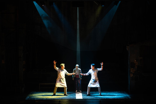 K-뮤지컬 '렛미플라이' 저력 확인…홍콩서 '전석매진'