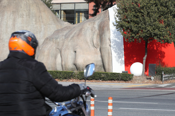 산타 분장한 이만옹
