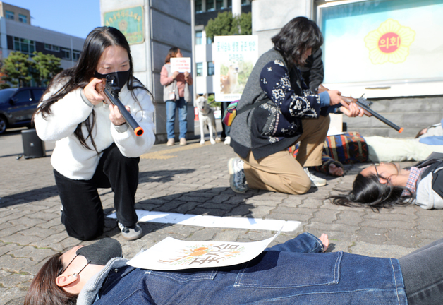 "제주도의회, 꽃사슴 유해야생동물 지정 조례 개정안 부결해야"