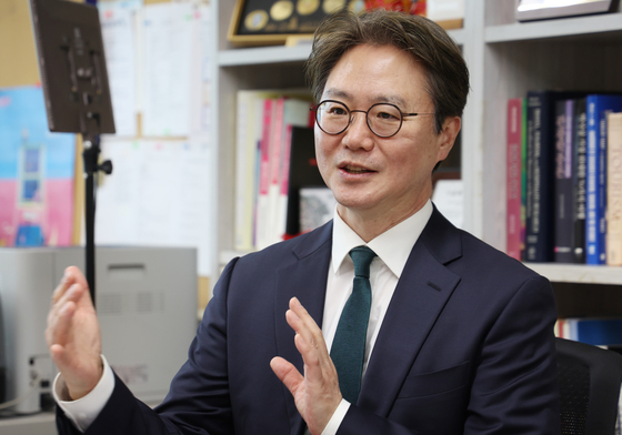 "관광은 이미 초대형 산업…국가만 아직 모른다"[관광은 국가전략]①