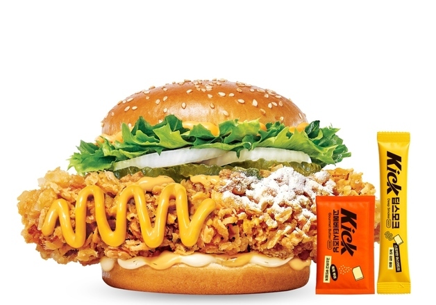 맘스터치, 신개념 커스터마이징 버거 '슈퍼싸이더블킥' 출시