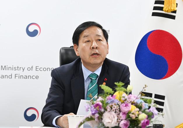 구윤철, G7 재무장관회의 참석…"핵심광물 공급망 공조 강화"