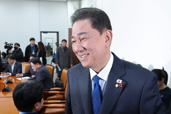 김병기 "해수부 부산 이전 약속 이행…국힘, 표결 외면 성과만 가져가려"