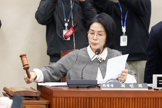 과방위, 쿠팡이츠 대표 증인 추가한다…법무법인은 김범석 고발