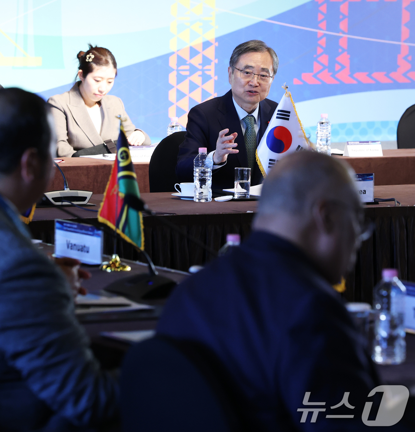 (서울=뉴스1) 오대일 기자 = 조현 외교부 장관이 9일 오전 서울 중구 더플라자 호텔에서 열린 제6차 한·태평양도서국 외교장관회의에서 모두발언을 하고 있다.태평양도서국포럼(PIF …