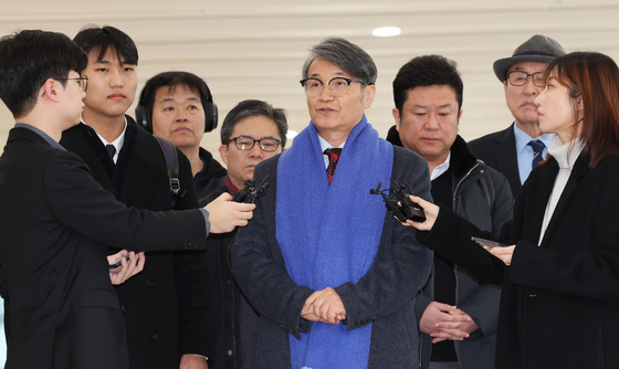 경찰, '김건희 디올백 촬영' 최재영 목사 스토킹 혐의 불송치