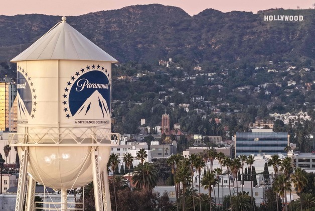 '트럼프 사위' 뛰는 워너 인수전…파라마운트, 넷플릭스와 전면전