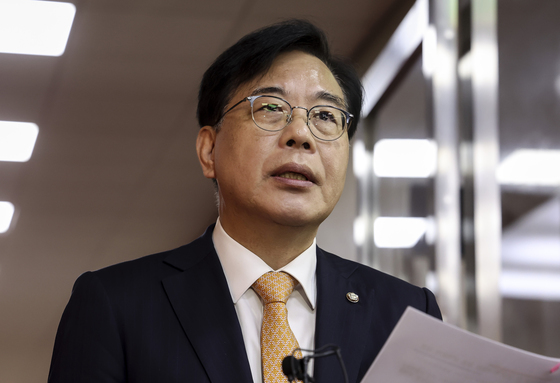 송언석 원내대표 '본회의 전 입장 발표'