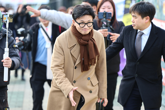 韓가족 실명 공개에 계파 갈등…친한계 '반발' 친윤계 '사과요구'(종합)