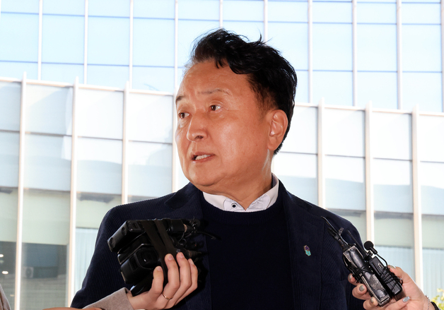 김영환 충북지사 사채 30억 미변제…담보물 경매 처분 위기