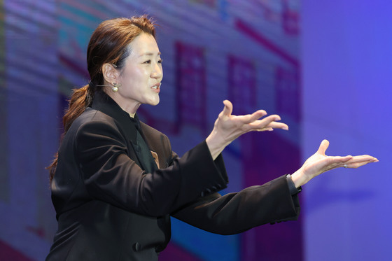 한진 언박싱데이 주제 발표하는 조현민 사장