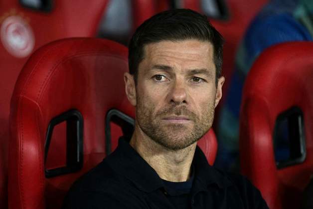 알론소 감독, 부임 7개월 만에 경질 위기…맨시티전이 분수령