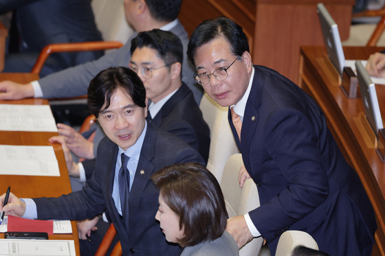 '가맹사업법' 본회의 상정…국힘 필리버스터 돌입(2보)