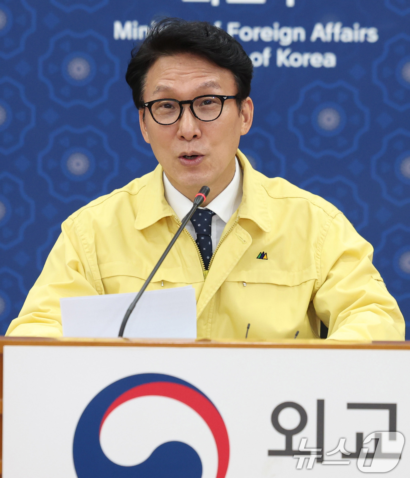 (서울=뉴스1) 임세영 기자 = 김민석 국무총리가 9일 오후 서울 종로구 정부서울청사 외교부 종합상황실에서 열린 재외국민 보호 점검회의에서 발언하고 있다. (공동취재) 2025.1 …