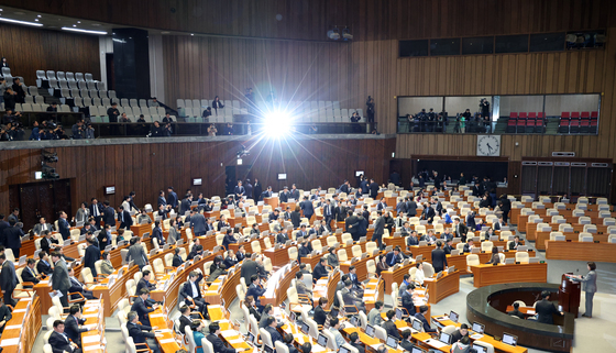 가맹사업법 개정안 필리버스터 돌입