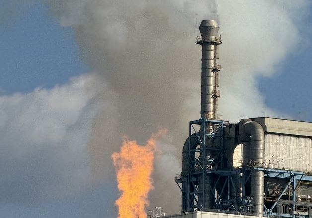 김용균 7주기 앞 또…태안화력 화재 중상자 2명 외주업체 소속