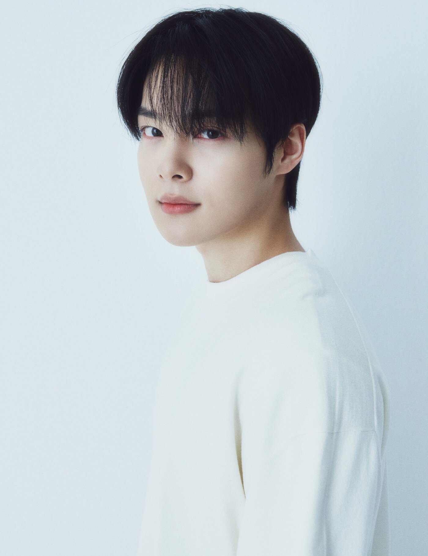 본문 이미지 - 배우 김민기 / 사수자리컴퍼니 제공