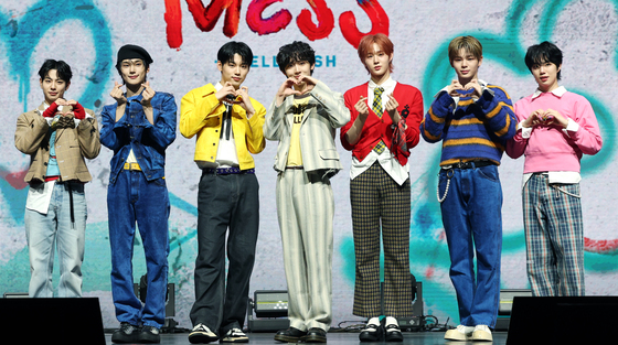 이븐, 내년부터 5인조 재편…유승언·지윤서 계약 종료