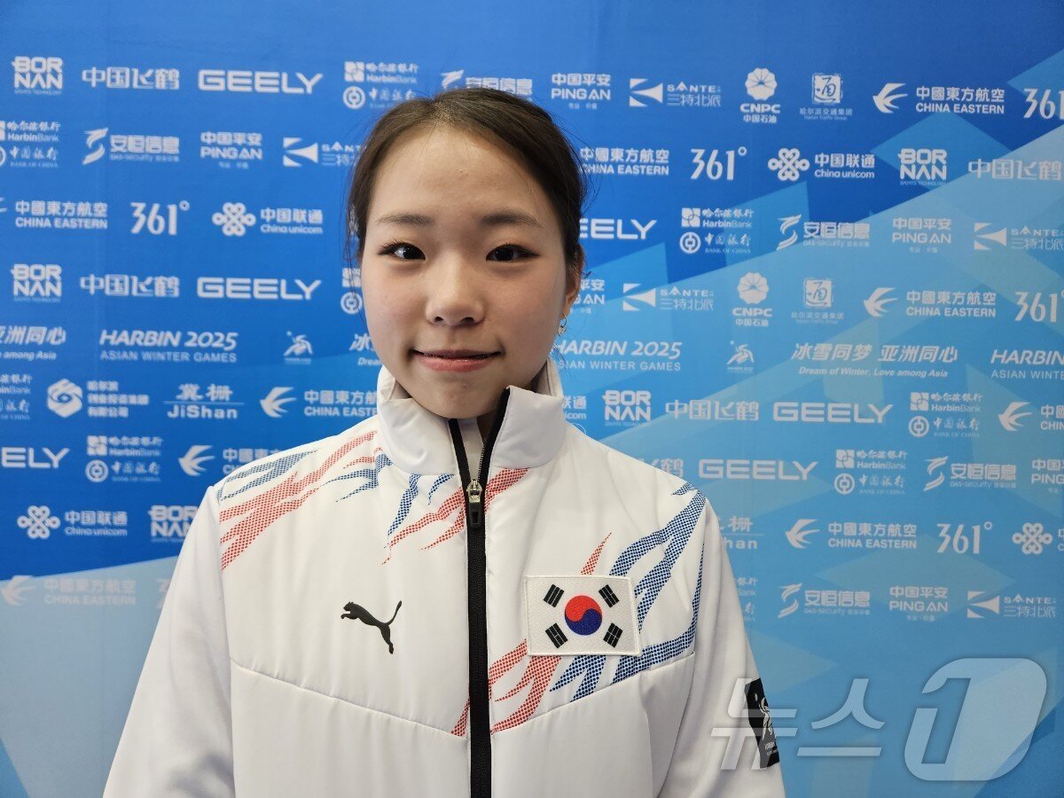 본문 이미지 - 첫 훈련을 마친 뒤 인터뷰에 응한 김서영 ⓒ News1 안영준 기자