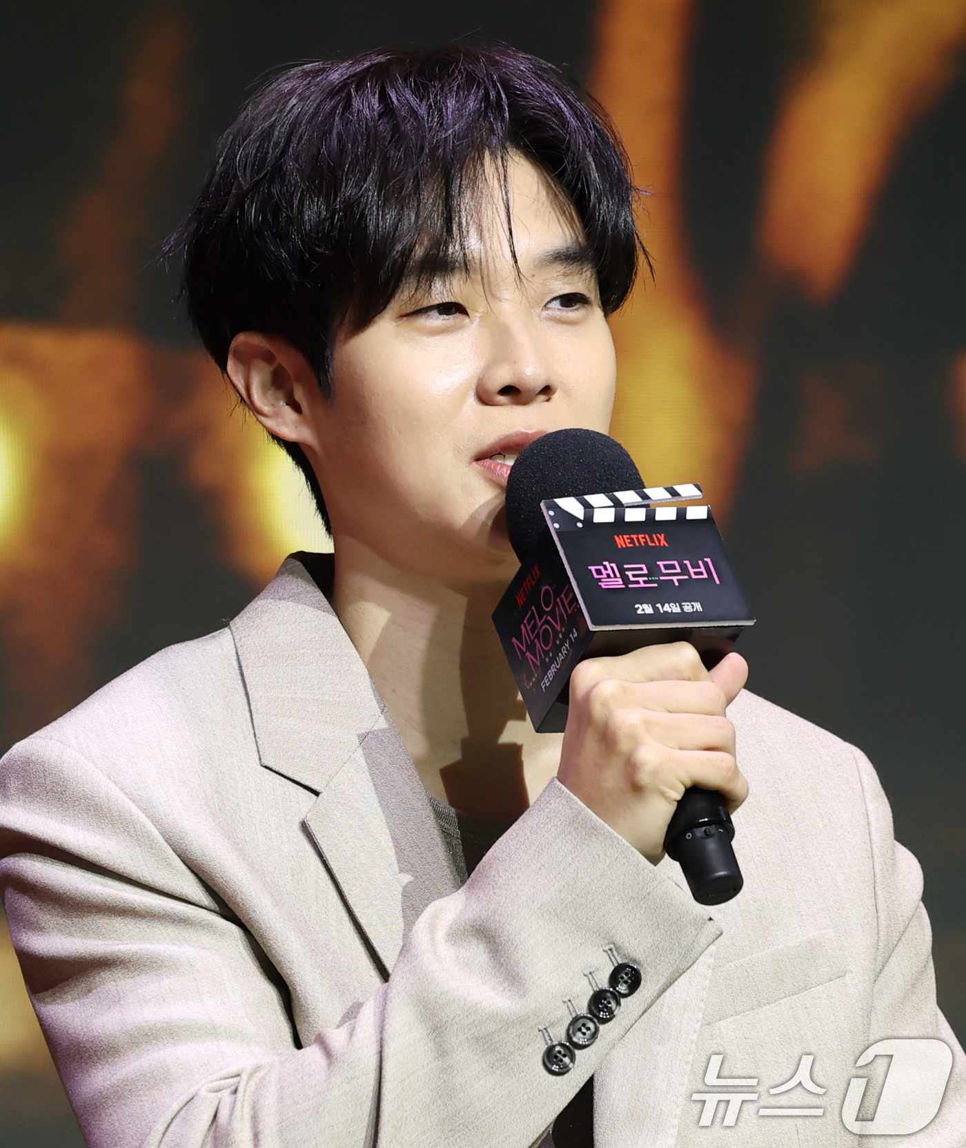 (서울=뉴스1) 권현진 기자 = 배우 최우식이 12일 서울 종로구 JW메리어트 동대문 스퀘어 서울에서 열린 넷플릭스 시리즈 '멜로무비' 제작발표회에서 인사말을 하고 있다.'멜로무비 …