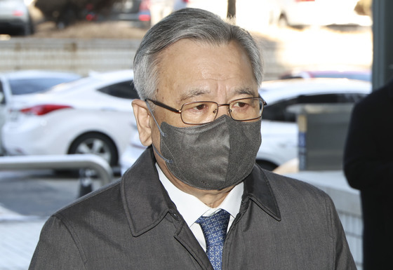 '대장동 아파트 특혜 분양 의혹' 박영수 특검 딸, 정식 재판 회부