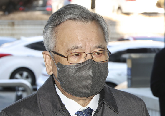 검찰, '가짜 수산업자 금품수수' 박영수 전 특검 2심 징역 1년 구형