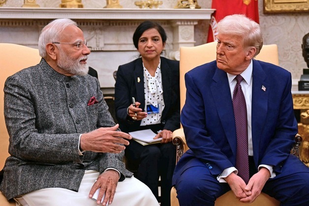 모디 "트럼프와 의미 있는 대화 나눠…양국 계속 협력"