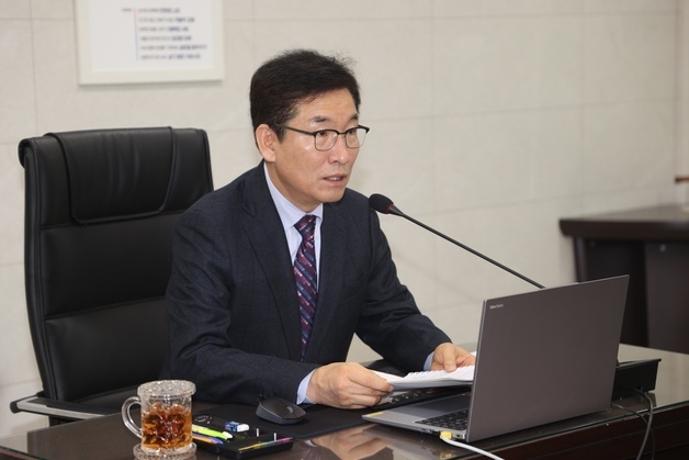 윤건영 교육감 "고교학점제 여전히 혼란…충북이 해법 제시"