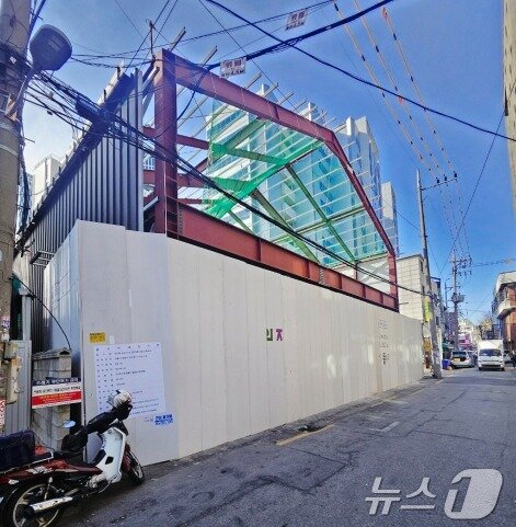 본문 이미지 -  권상우 건물 공사 현장&#40;빌딩로드부동산 중개법인 제공&#41;