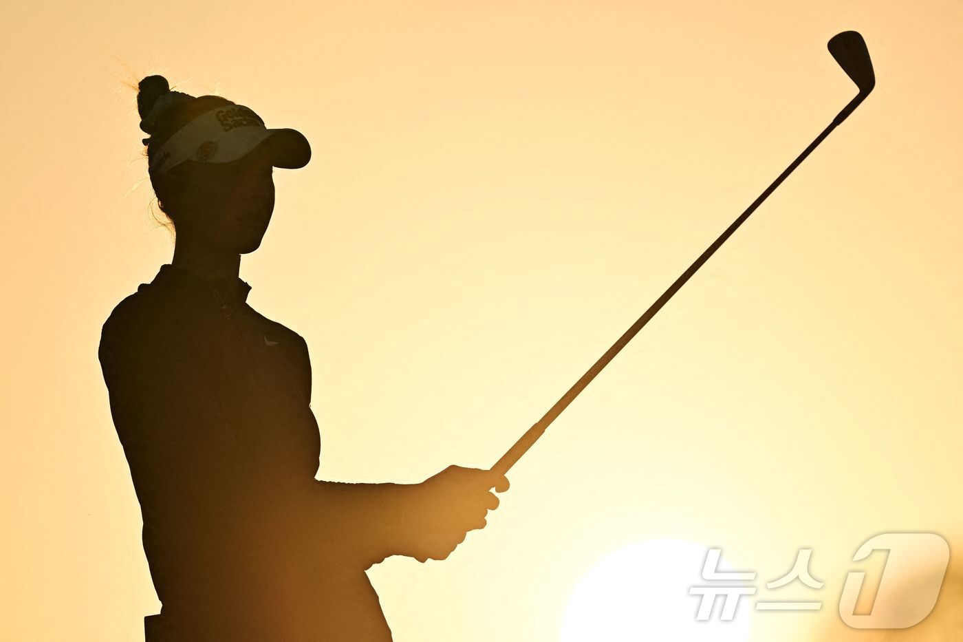 본문 이미지 - 일몰까지 경기를 마치지 못하는 경우가 많은 LPGA투어. ⓒ AFP=뉴스1