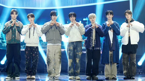 '미스틱 보이그룹' 아크, 데뷔 2년 만에 해체 "새로운 길"
