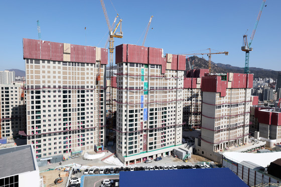 2035년 온실가스 최대 61% 감축…건설·건자재 업계 비용 부담 가중