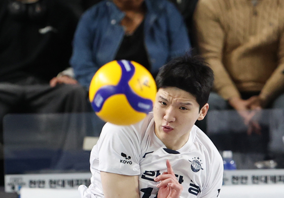 공수 겸장에 캡틴 리더십까지…정지석, 대한항공 '왕조' 재건 핵심