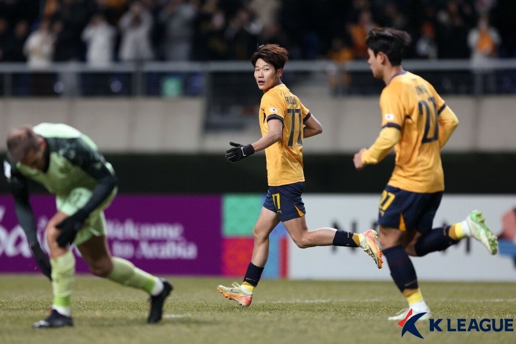 본문 이미지 - 득점을 기록한 광주 오후성&#40;한국프로축구연맹 제공&#41; 