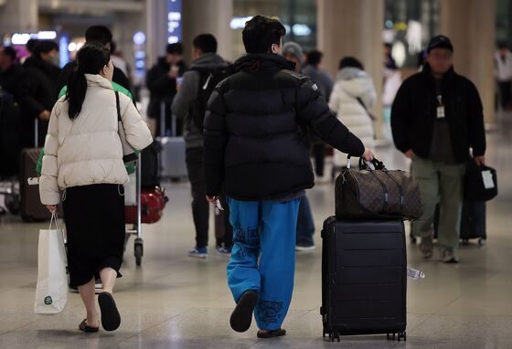 "신혼집 투룸이면 유럽 신혼여행 사치인가요…남친, 제주도나 가자고"